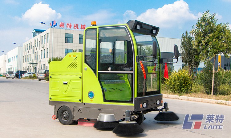 莱特电动扫地车LT-2200型.jpg