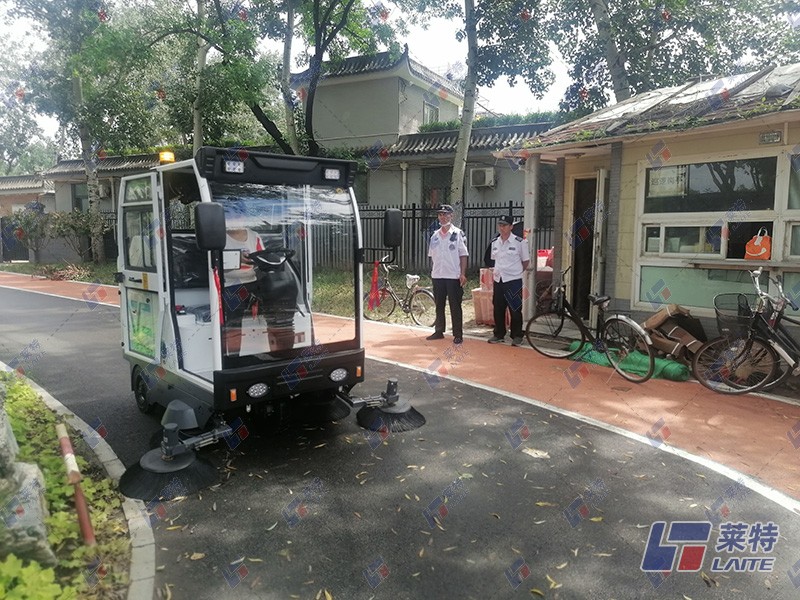 公园道路清扫车